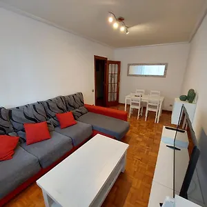 Piso Sencillo Y Acogedor Con Parking Gratuito Apartamento Baranain
